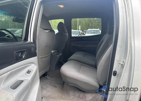 2010 Toyota Tacoma Double Cab Long Bed z USA, uszkodzony, nr VIN 5TEMU4FN9AZ700195